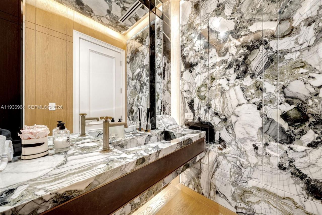 503 E Dilido Dr, Miami Beach, FL 33139 Photo