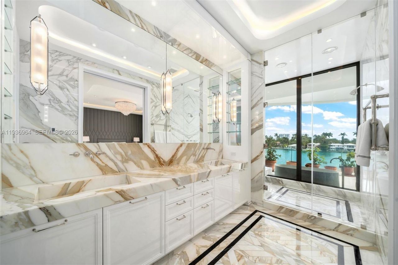 503 E Dilido Dr, Miami Beach, FL 33139 Photo