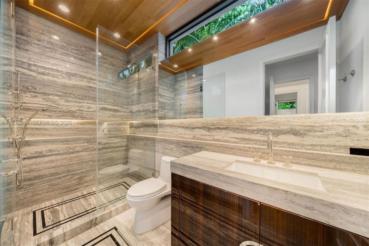 503 E Dilido Dr, Miami Beach, FL 33139 Photo