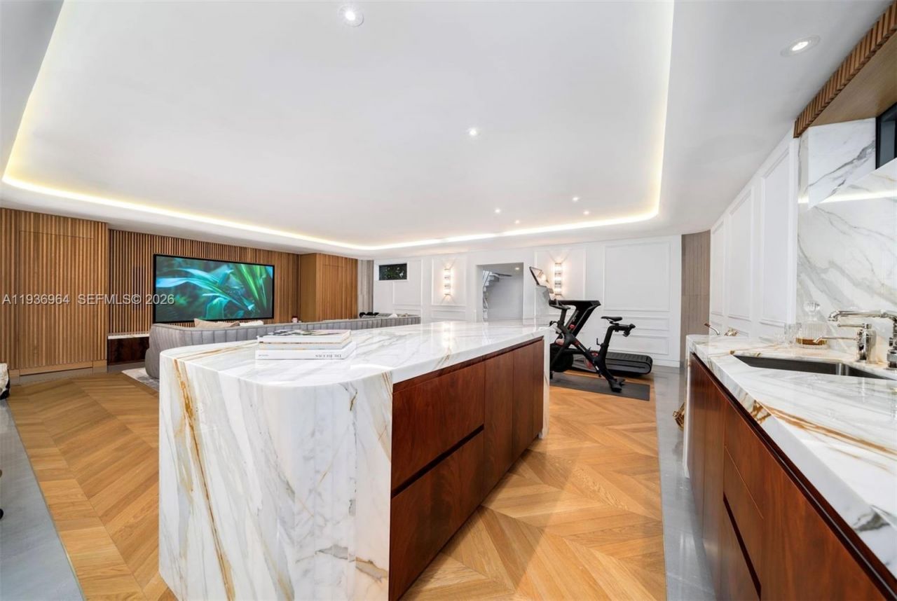 503 E Dilido Dr, Miami Beach, FL 33139 Photo