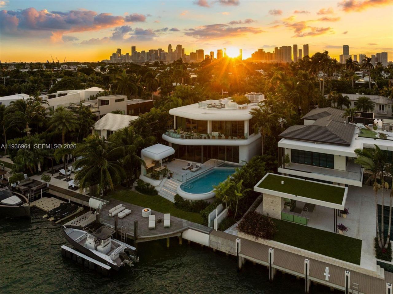 503 E Dilido Dr, Miami Beach, FL 33139 Photo