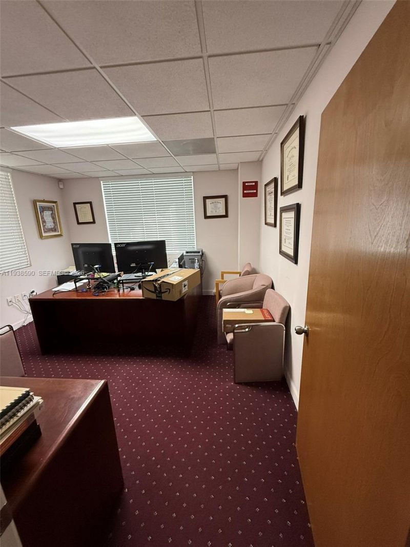 7765 SW 87th Ave , Unit 101, Miami, FL 33134 Photo