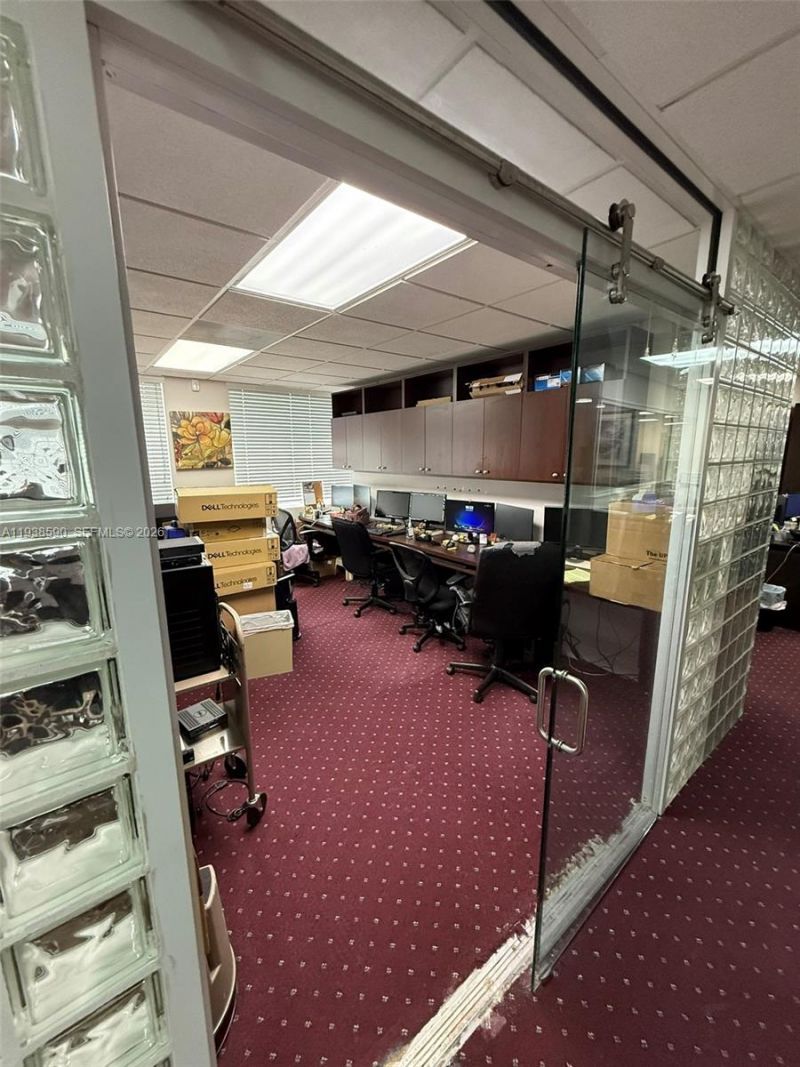 7765 SW 87th Ave , Unit 101, Miami, FL 33134 Photo