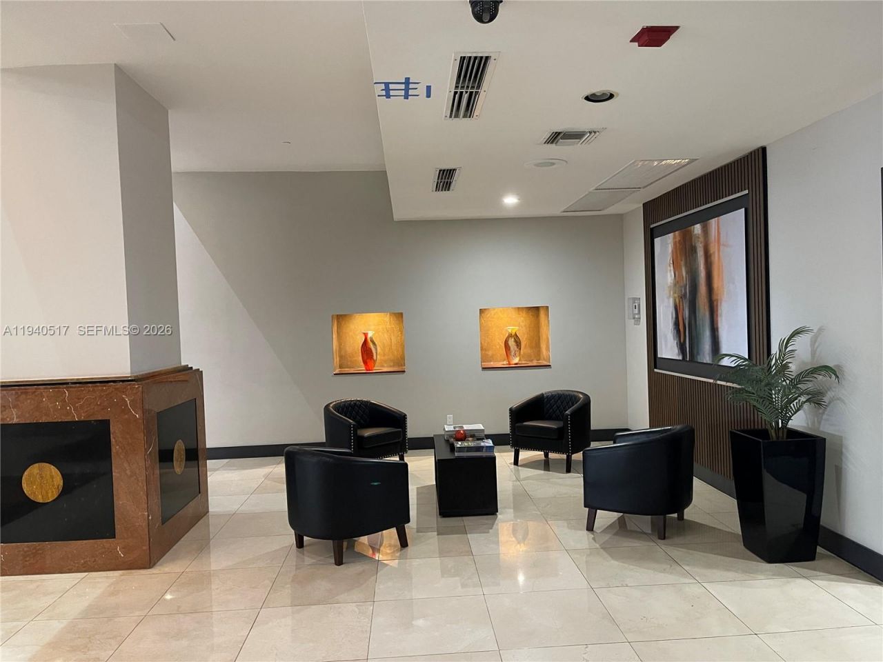 555 NE 15th St, Unit 22I, Miami, FL 33132 Photo