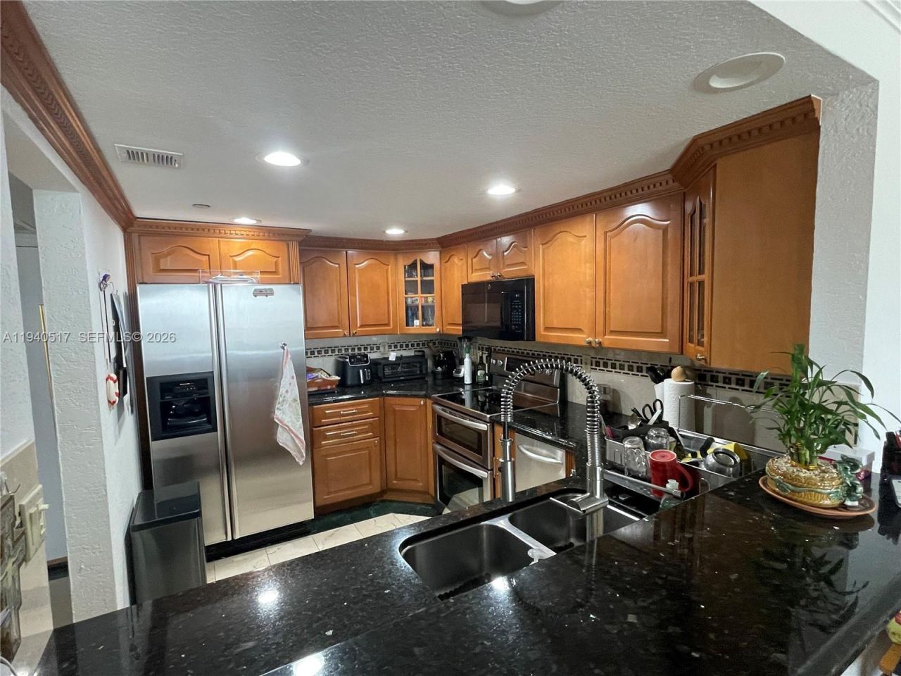 555 NE 15th St, Unit 22I, Miami, FL 33132 Photo