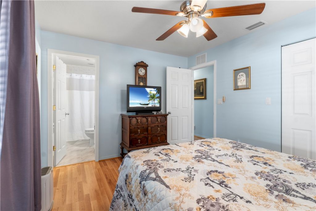 637 Roseland Road, Sebastian, FL 32958 Photo