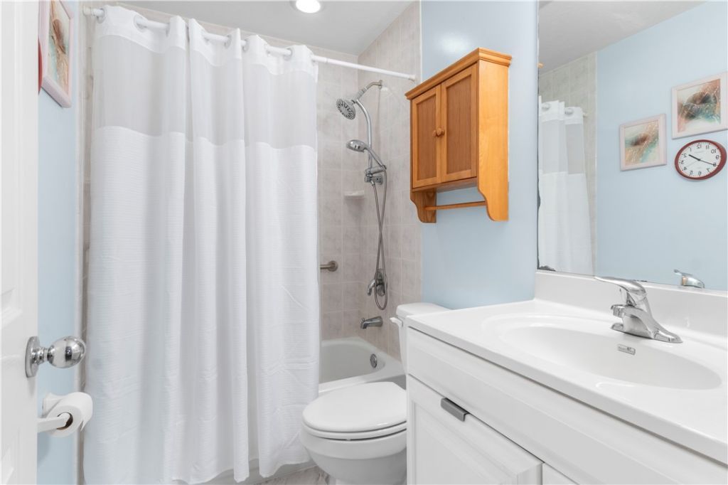 637 Roseland Road, Sebastian, FL 32958 Photo