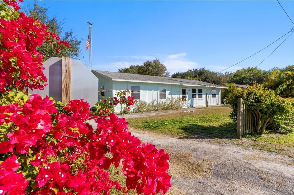 637 Roseland Road, Sebastian, FL 32958 Photo