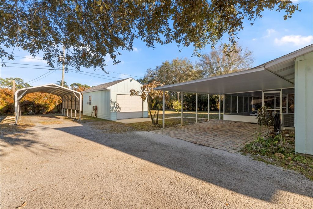 637 Roseland Road, Sebastian, FL 32958 Photo