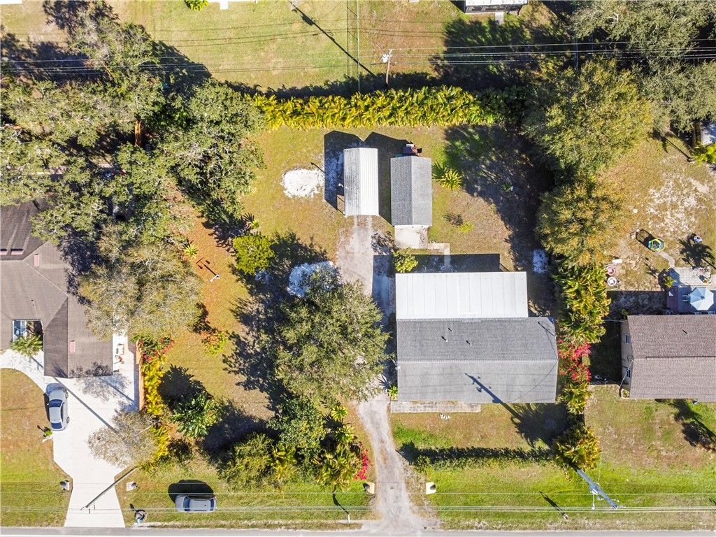 637 Roseland Road, Sebastian, FL 32958 Photo