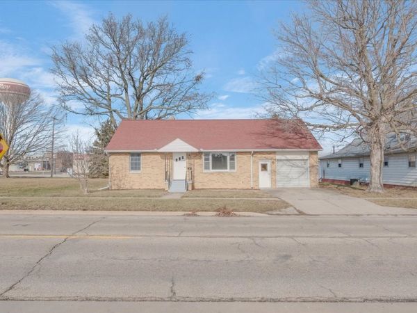 306 E Cedar Street, Leroy, IL 61752