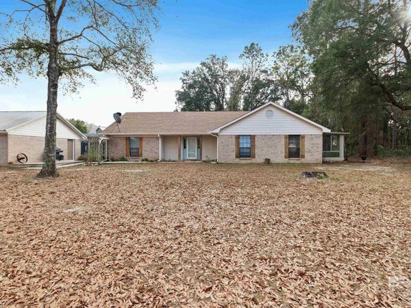 14200 South Boulevard, Silverhill, AL 36576