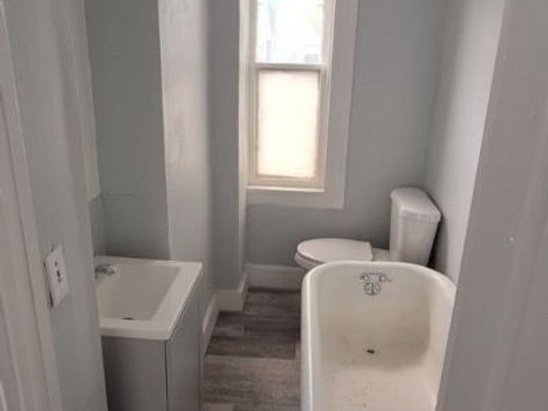 3124 W 11th Place, Cleveland, OH 44109 Photo 6