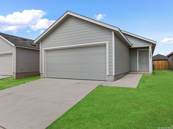 7207 Brownleaf Dr, San Antonio, TX 78227