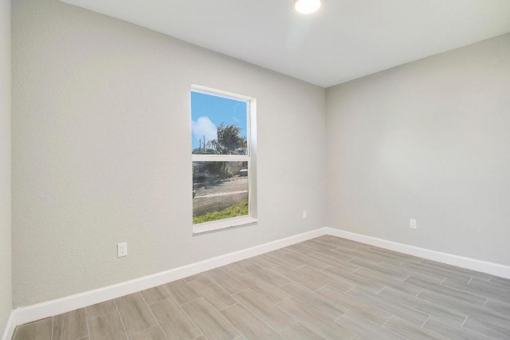 548 SW 5th Street, Belle Glade, FL 33430 Photo