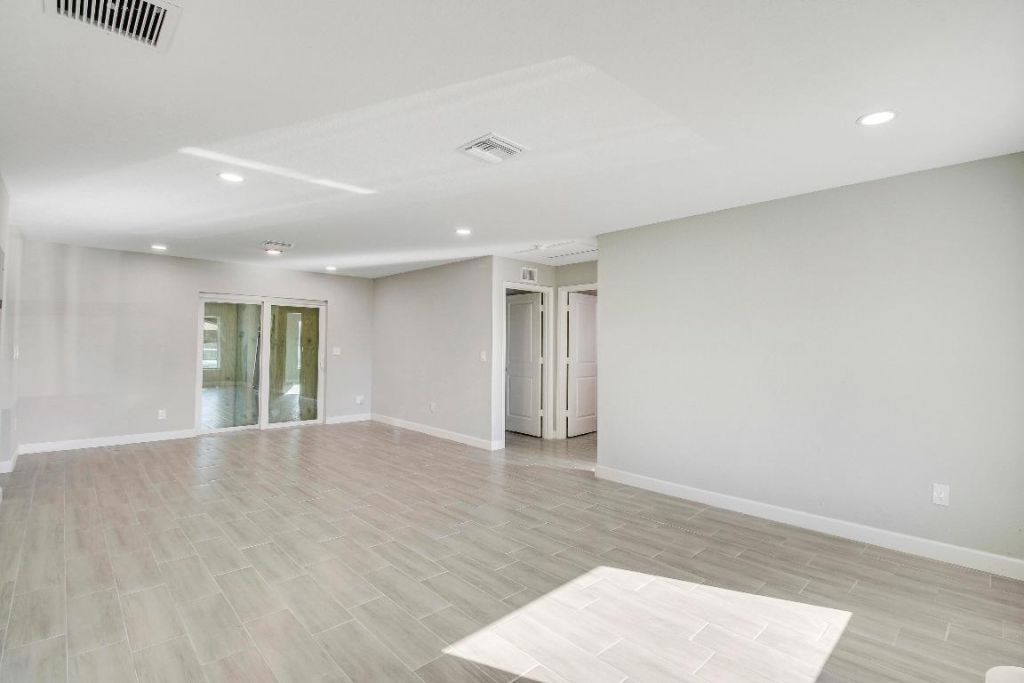 548 SW 5th Street, Belle Glade, FL 33430 Photo