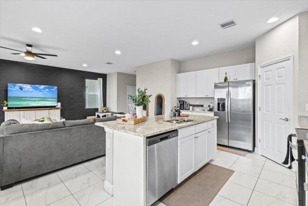 1766 NW Cataluna Circle, Port Saint Lucie, FL 34986 Photo