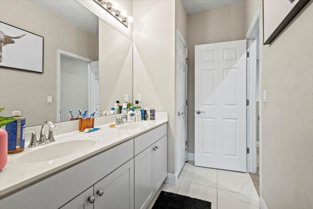 1766 NW Cataluna Circle, Port Saint Lucie, FL 34986 Photo