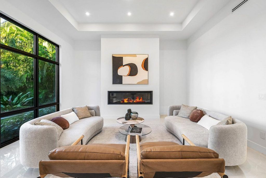 258 33rd Court, West Palm Beach, FL 33407 Photo