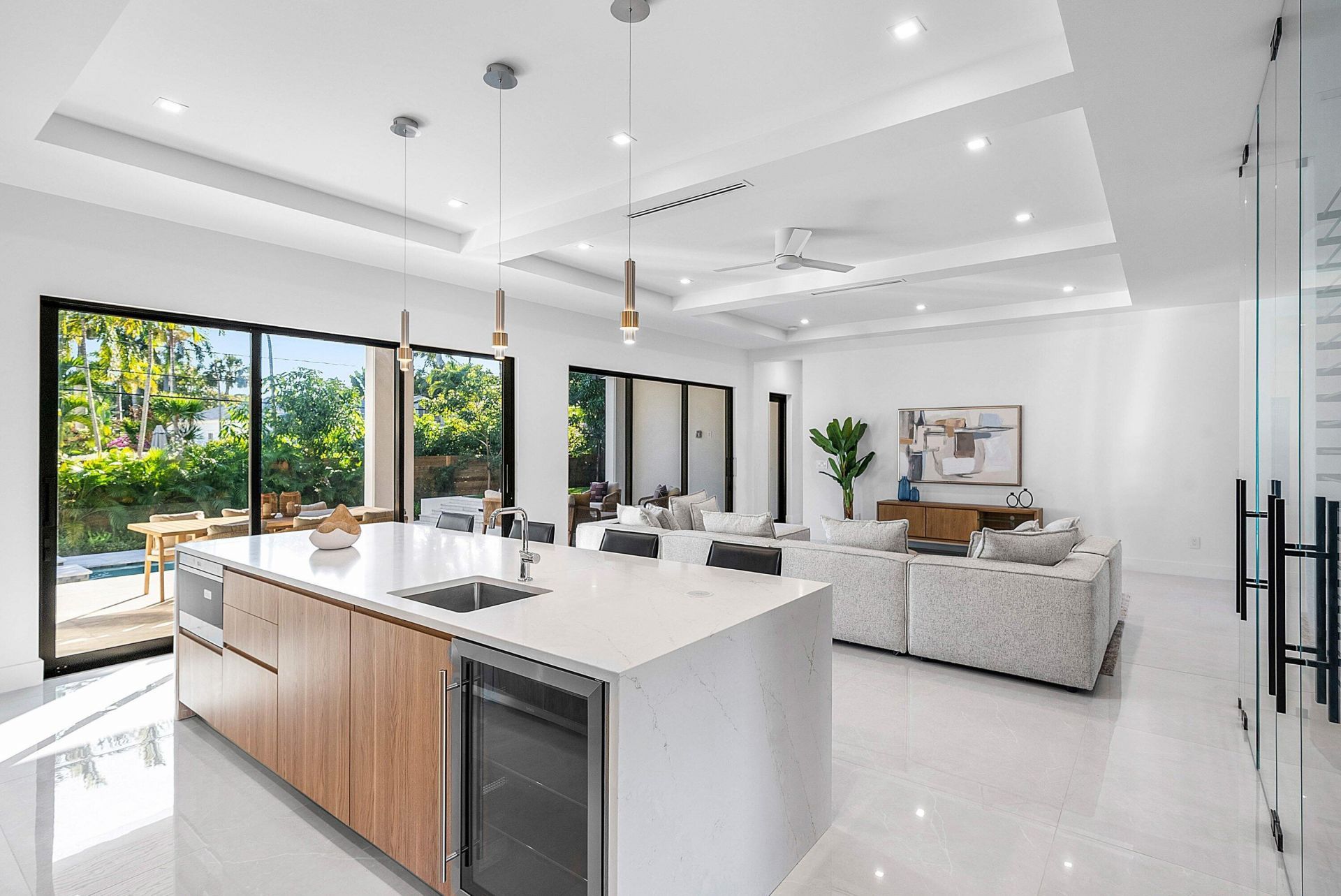 258 33rd Court, West Palm Beach, FL 33407 Photo