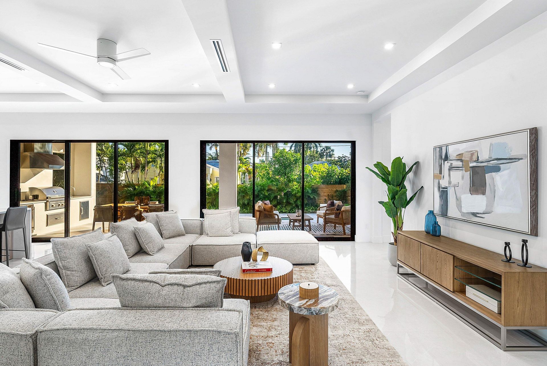 258 33rd Court, West Palm Beach, FL 33407 Photo