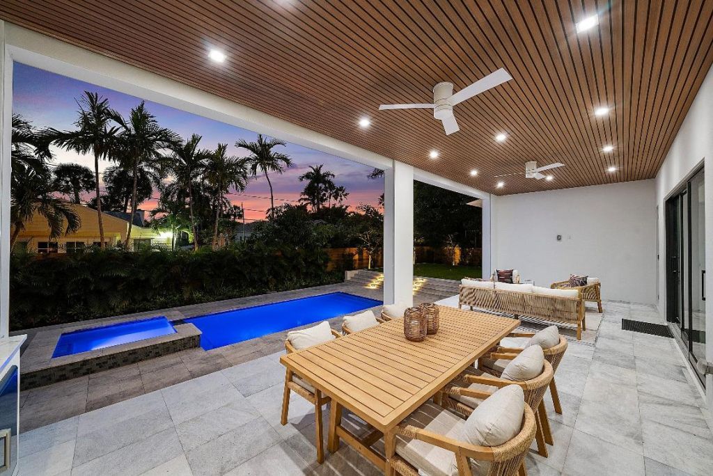 258 33rd Court, West Palm Beach, FL 33407 Photo