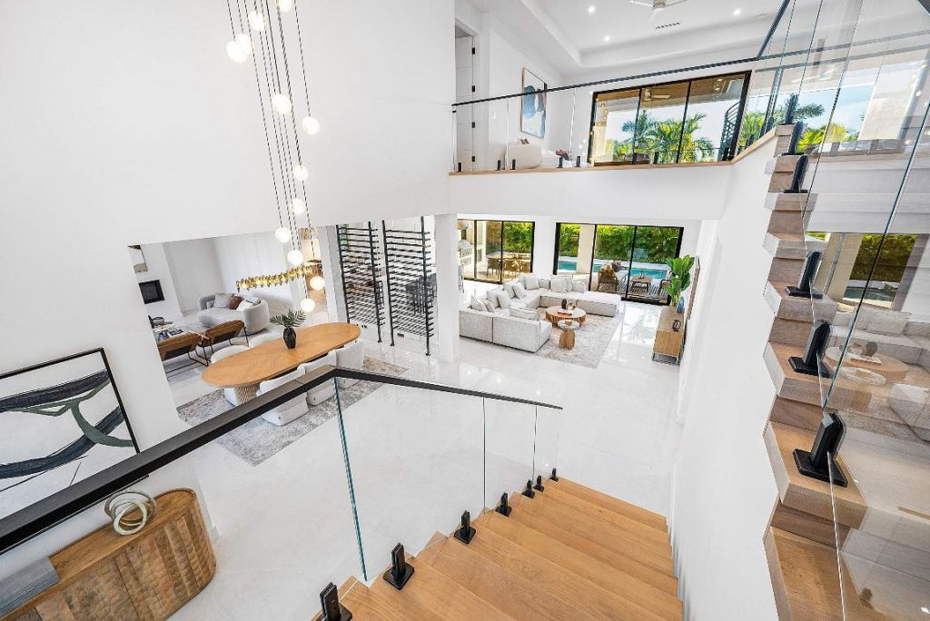 258 33rd Court, West Palm Beach, FL 33407 Photo