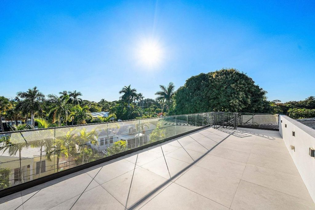 258 33rd Court, West Palm Beach, FL 33407 Photo