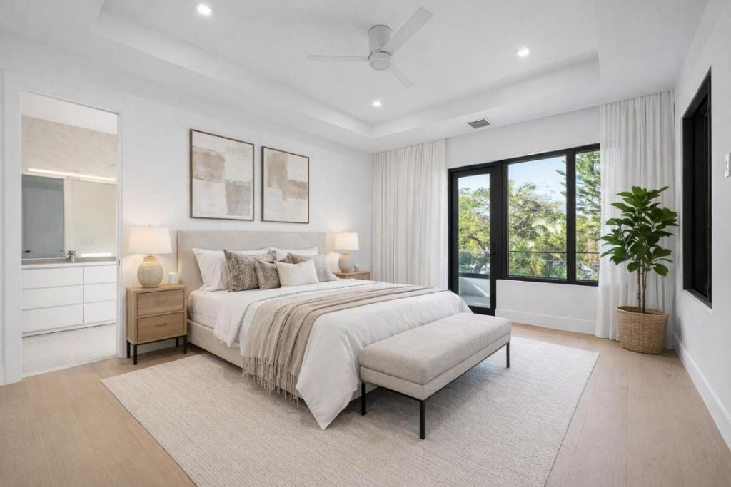 258 33rd Court, West Palm Beach, FL 33407 Photo