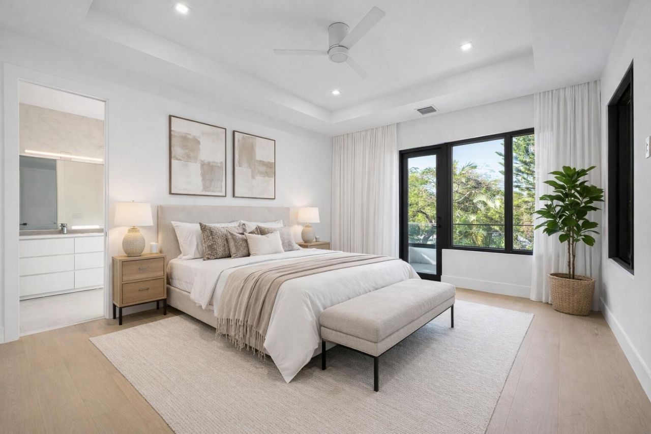 258 33rd Court, West Palm Beach, FL 33407 Photo