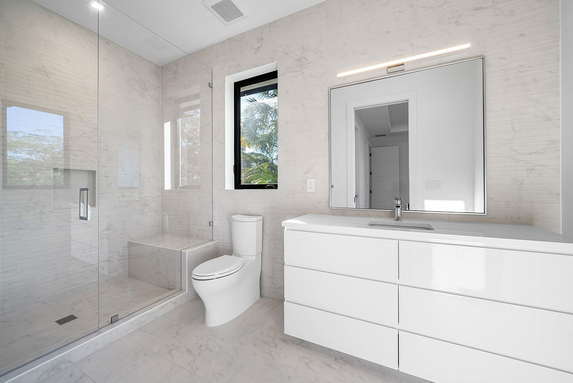 258 33rd Court, West Palm Beach, FL 33407 Photo