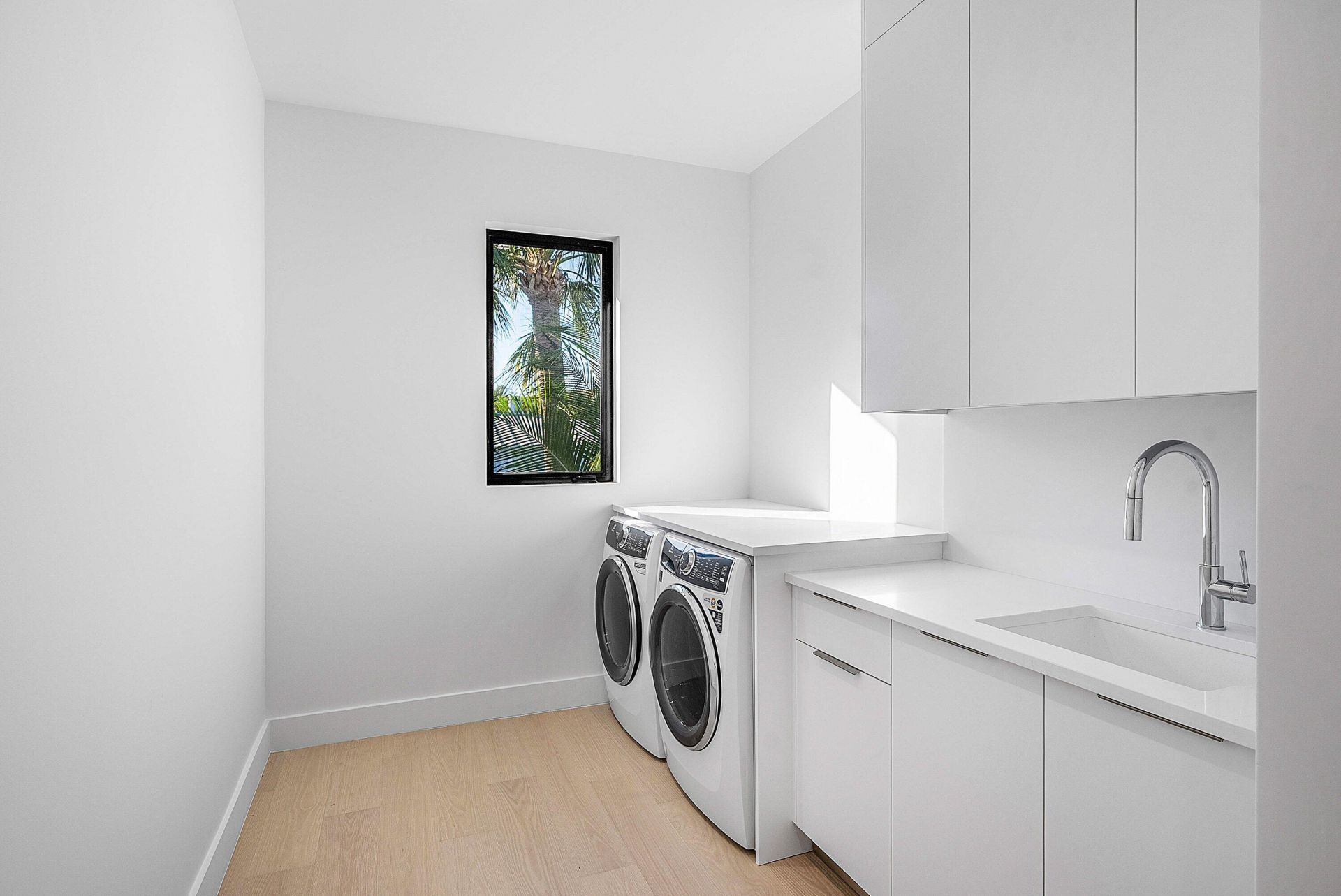 258 33rd Court, West Palm Beach, FL 33407 Photo