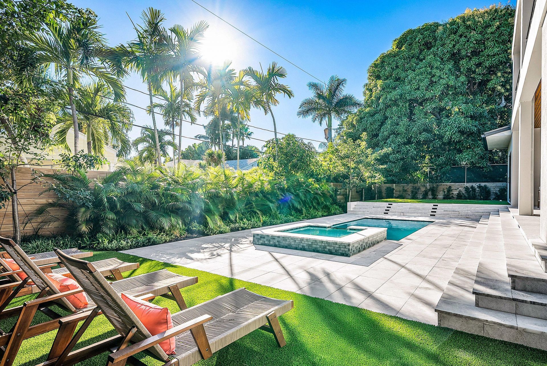 258 33rd Court, West Palm Beach, FL 33407 Photo