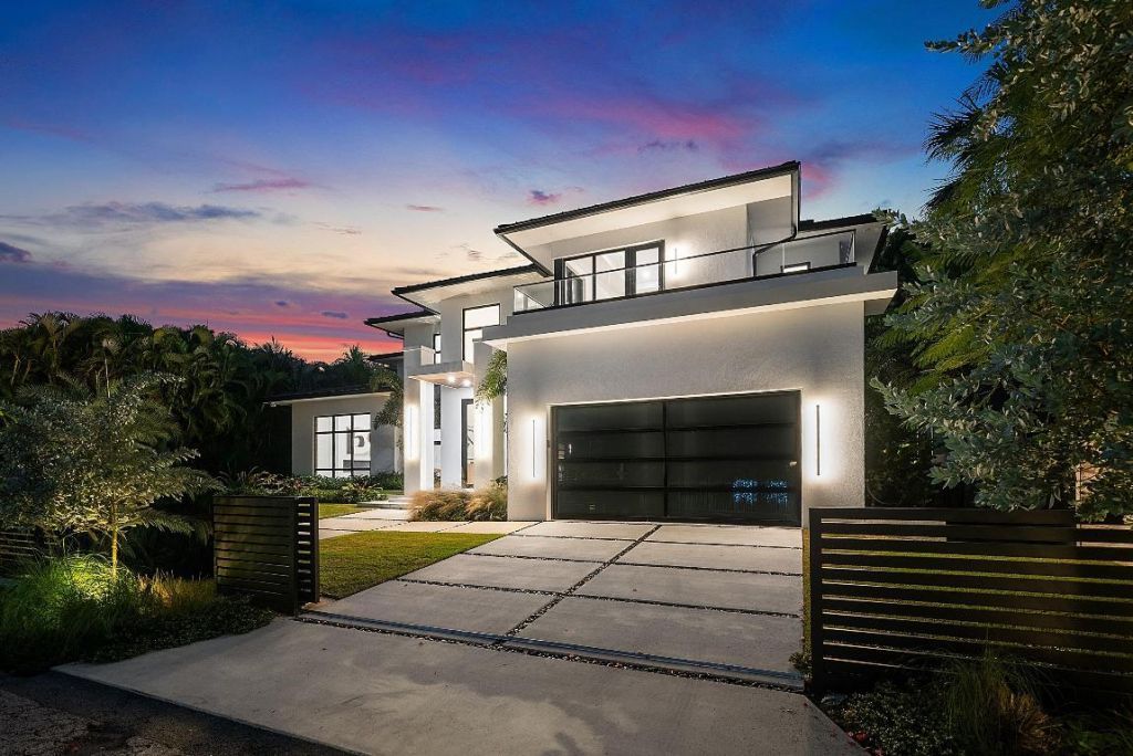 258 33rd Court, West Palm Beach, FL 33407 Photo