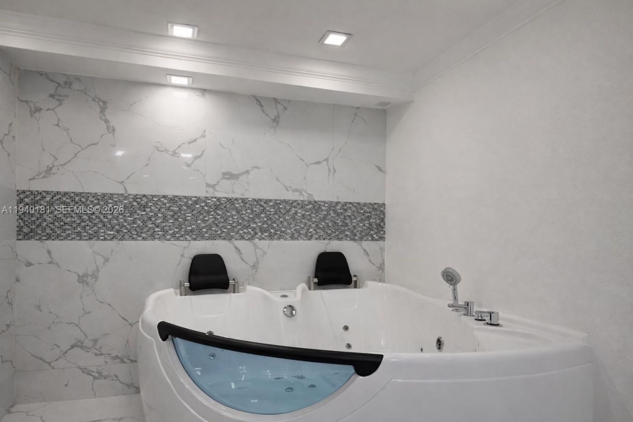 Please Call For Address, Unit 82, Hialeah Gardens, FL 33018 Photo