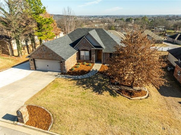 1514 Saratoga Drive, Van Buren, AR 72956