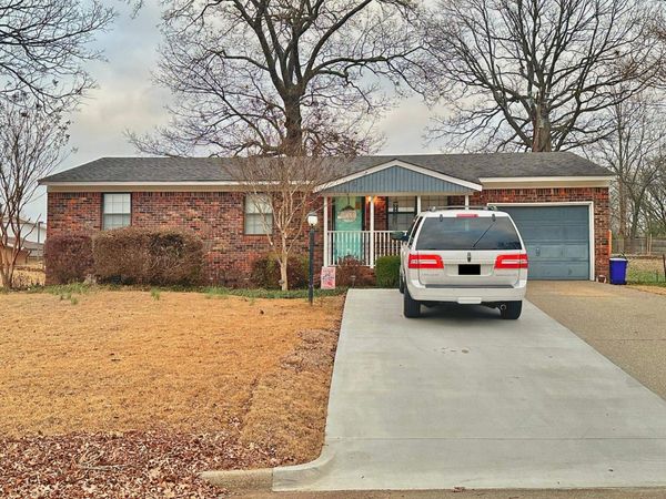 1824 Broadway Blvd, Florence, AL