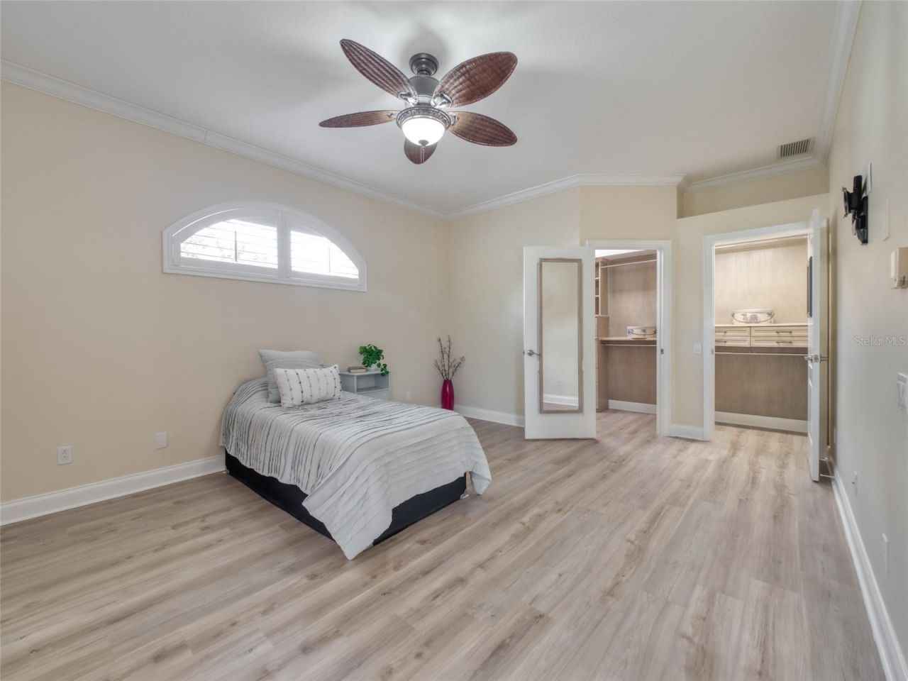 8408 Whispering Woods Court, Lakewood Ranch, FL 34202 Photo