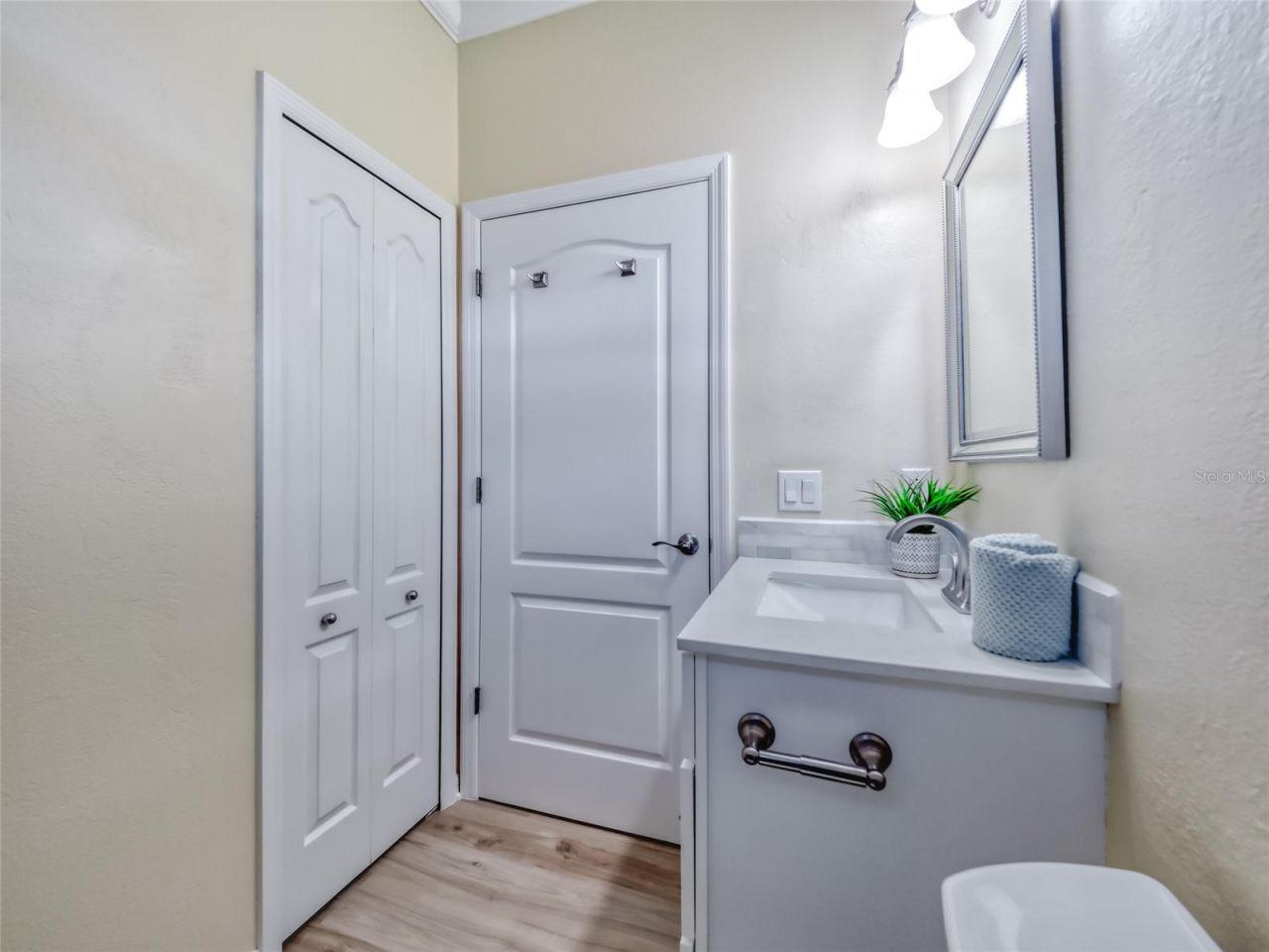 8408 Whispering Woods Court, Lakewood Ranch, FL 34202 Photo