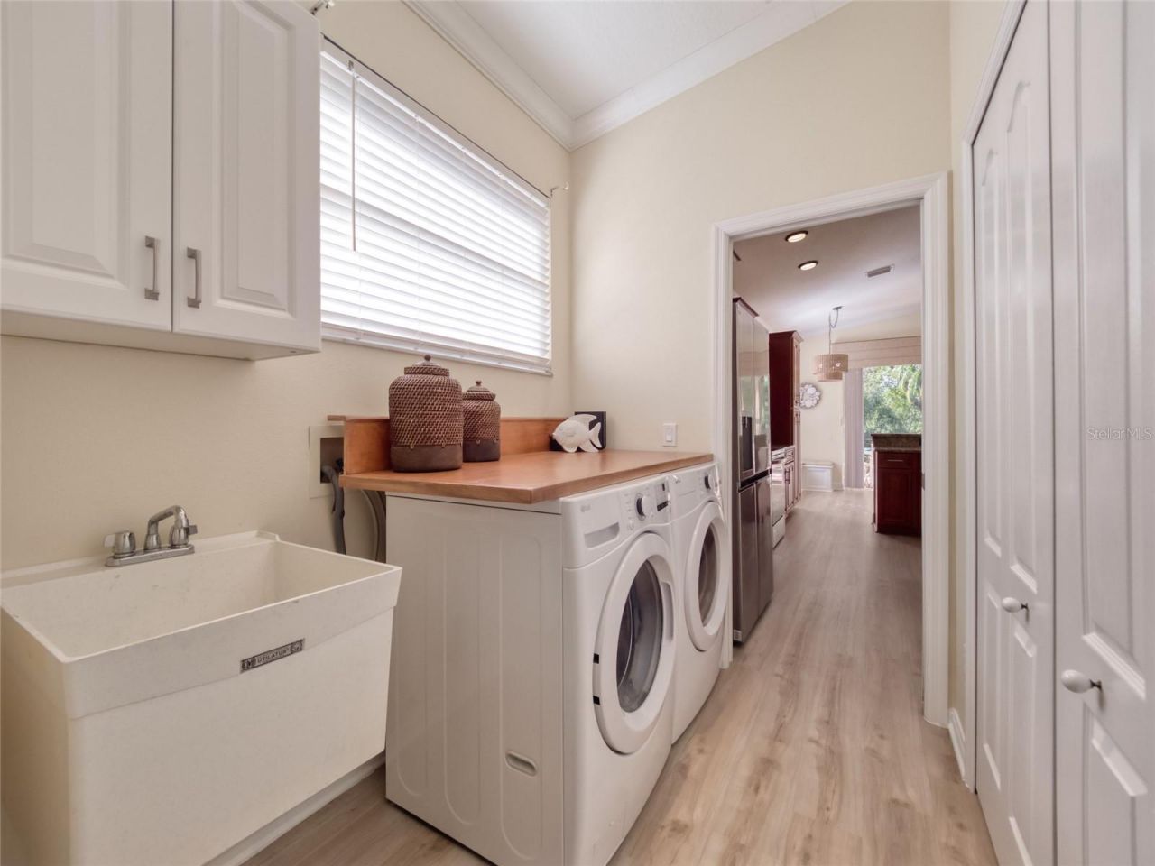 8408 Whispering Woods Court, Lakewood Ranch, FL 34202 Photo