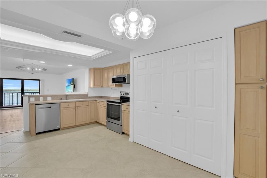 1925 Clifford St, Unit 1102, Fort Myers, FL 33901 Photo