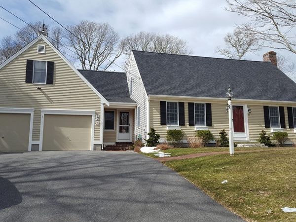 29 Oak Ridge Road, Osterville, MA 02655
