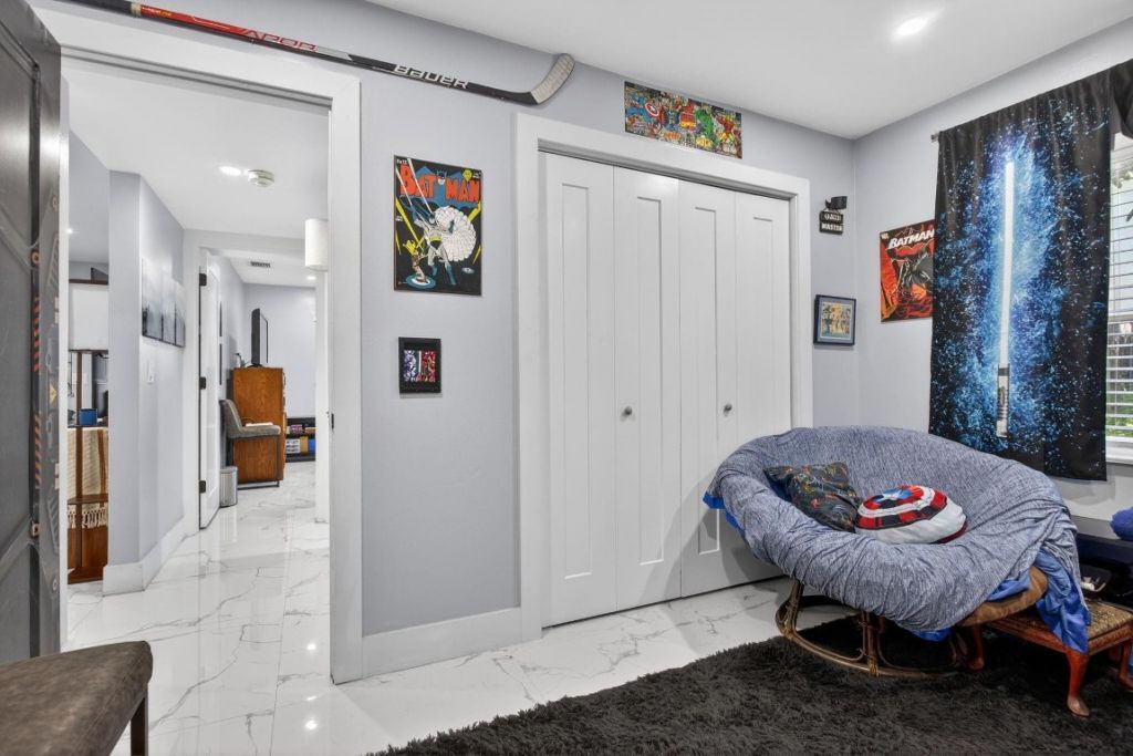 3330 NW 69th St, Fort Lauderdale, FL 33309 Photo