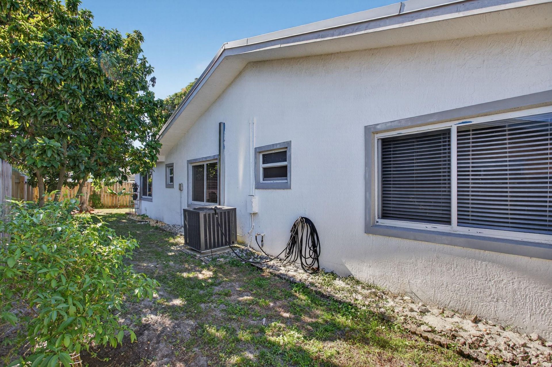 3330 NW 69th Street, Fort Lauderdale, FL 33309 Photo