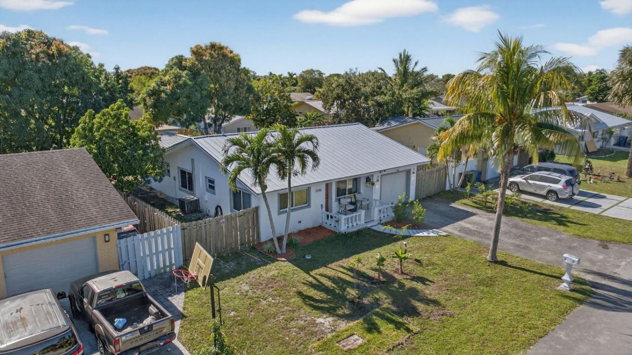 3330 NW 69th St, Fort Lauderdale, FL 33309 Photo