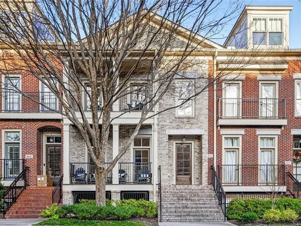 813 Creekgarden Court, Atlanta, GA 30339