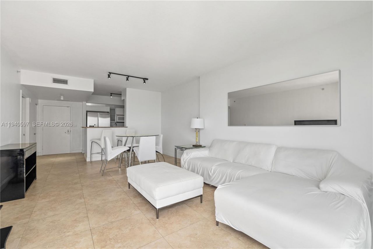 335 S Biscayne Blvd, Unit 2910, Miami, FL 33131 Photo