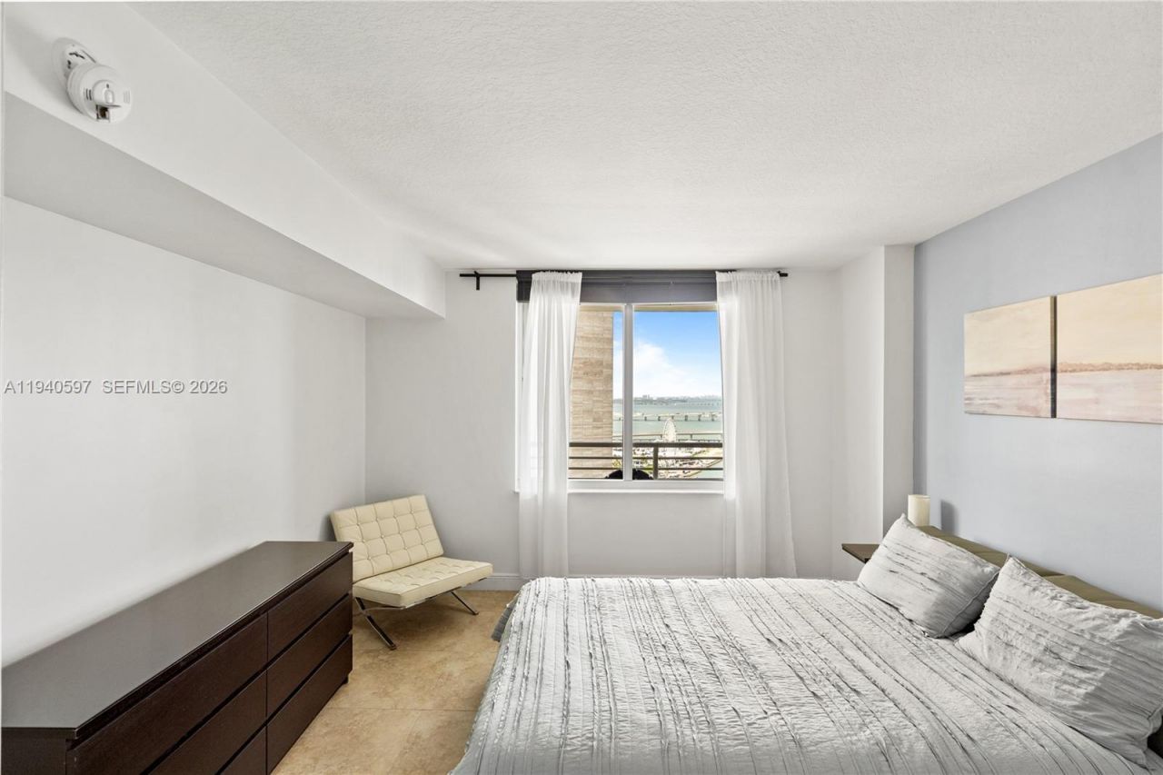 335 S Biscayne Blvd, Unit 2910, Miami, FL 33131 Photo