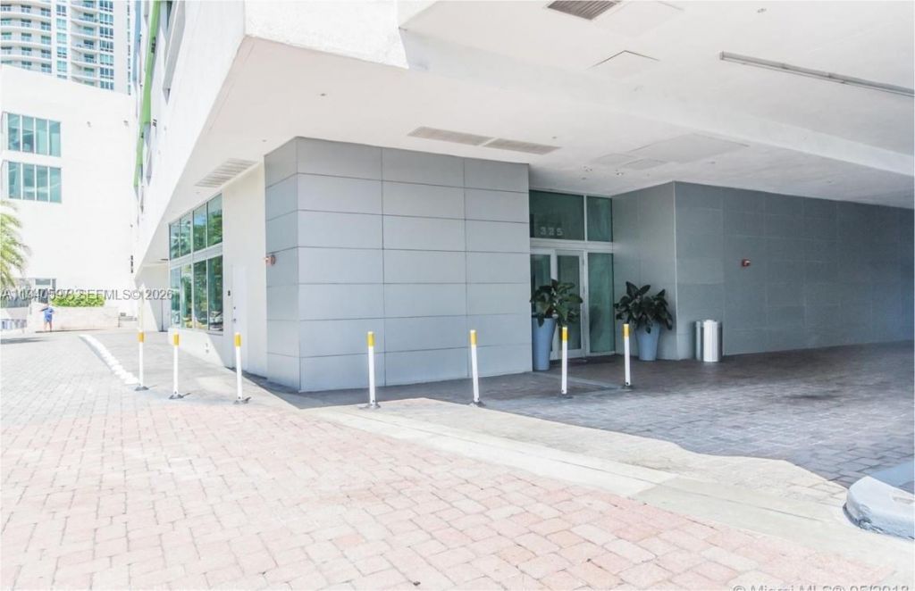 335 S Biscayne Blvd, Unit 2910, Miami, FL 33131 Photo