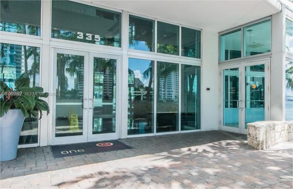335 S Biscayne Blvd, Unit 2910, Miami, FL 33131 Photo
